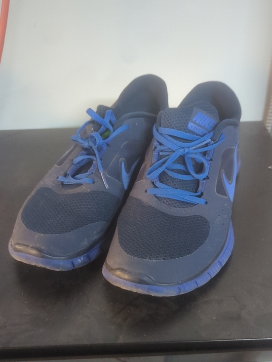 Nike Other - Nike Navy and Royal Blue Athletic Sneakers Size 13